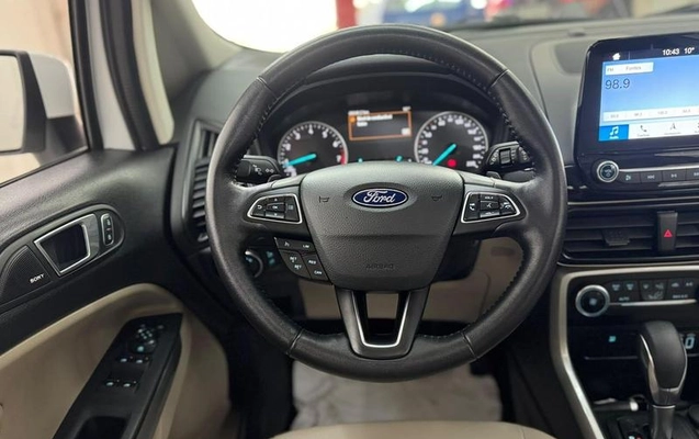 imagem-https://www.socarrao.com.br/sc-vehicle-images-prod/3872654/1789561983256-8473384_17_B_bd96217685.jpeg