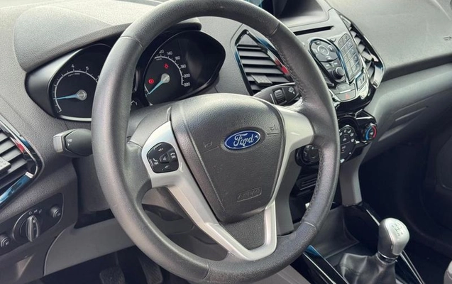 imagem-https://www.socarrao.com.br/sc-vehicle-images-prod/3872658/1789566313069-8478446_0_B_18f92952b7.jpeg