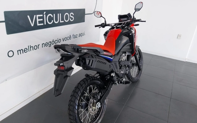 imagem-https://www.socarrao.com.br/sc-vehicle-images-prod/3872729/1789562154108-3RaSYiC3n29S5ysFRQ0EbUuRpHefwAhp.jpg