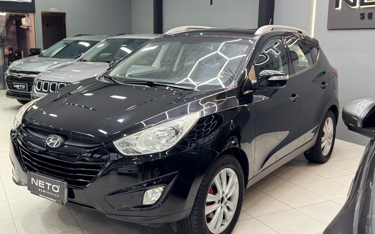 imagem-https://www.socarrao.com.br/sc-vehicle-images-prod/3872751/1789562194297-SU1HXzMzODkuanBn.jpg