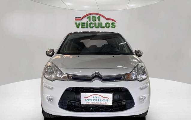 imagem-https://www.socarrao.com.br/sc-vehicle-images-prod/3873036/1789562775950-003_5a5e9224f922647bae59987b8c56df3c.jpg