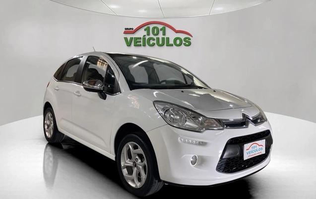 imagem-https://www.socarrao.com.br/sc-vehicle-images-prod/3873036/1789562775958-003_017b2af64beb28c21988a644e0640eda.jpg