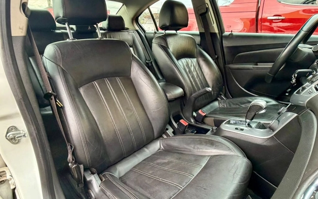 imagem-https://www.socarrao.com.br/sc-vehicle-images-prod/3873098/1789738749883-gb-d80c6c0.jpeg