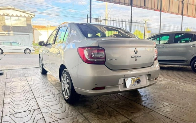 imagem-https://www.socarrao.com.br/sc-vehicle-images-prod/3873346/1789563292438-8481002_9_B_4f3faa09e2.jpeg