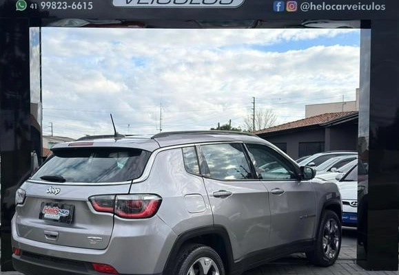 imagem-https://www.socarrao.com.br/sc-vehicle-images-prod/3873442/1789563560268-8480614_3_B_7092c68267.jpeg