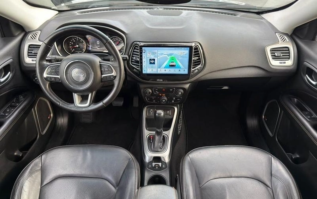 imagem-https://www.socarrao.com.br/sc-vehicle-images-prod/3873442/1789563560274-8480614_7_B_48b3c7608e.jpeg