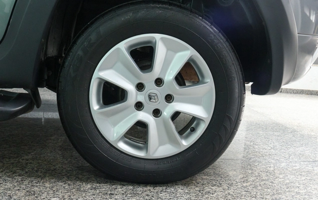 imagem-https://www.socarrao.com.br/sc-vehicle-images-prod/3873492/1789563712838-2fca3a87-a5fe-49fb-8fb4-c9c2a7a285b1.jpg