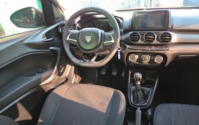 imagem-https://www.socarrao.com.br/sc-vehicle-images-prod/3873607/1789563932575-zzmcmLKe1UYpdyf6YgMT5OqR21KGqvgm.jpg