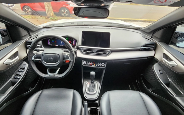 imagem-https://www.socarrao.com.br/sc-vehicle-images-prod/3873619/1789563949713-6b84373b-0618-4311-896d-8ec34d368382.jpg