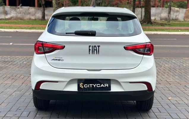 imagem-https://www.socarrao.com.br/sc-vehicle-images-prod/3873710/1789564129791-8415112_6_B_27ab4a47dd.jpeg