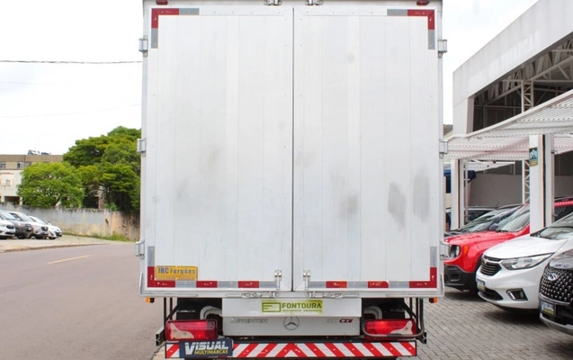 imagem-https://www.socarrao.com.br/sc-vehicle-images-prod/3873715/1789564156419-3.jpg