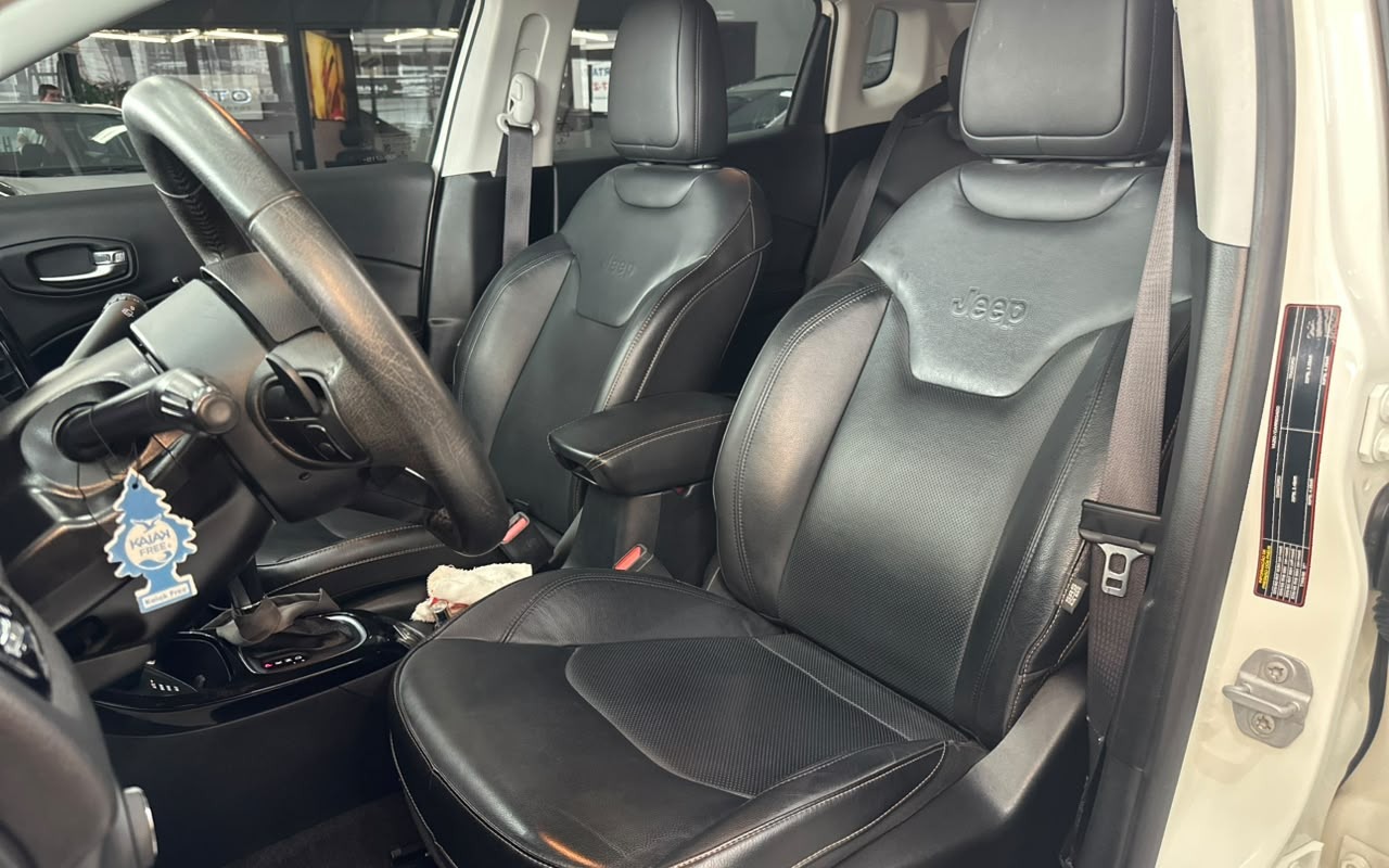 imagem-https://www.socarrao.com.br/sc-vehicle-images-prod/3873731/1789564234699-V2hhdHNBcHAgSW1hZ2UgMjAyNi0wOS0xNSBhdCAxMC4yMi4wNS5qcGVn.jpeg