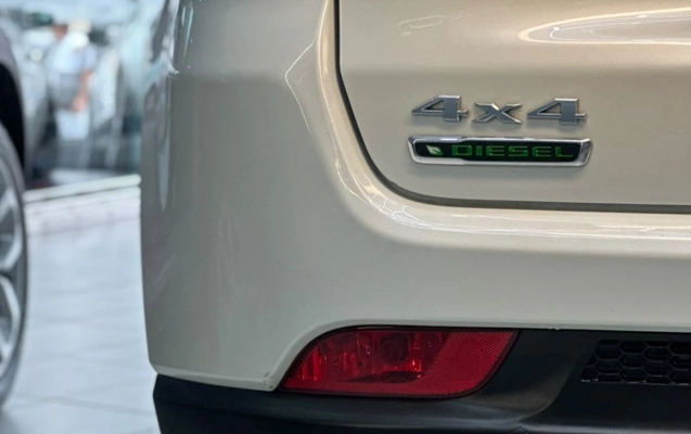 imagem-https://www.socarrao.com.br/sc-vehicle-images-prod/3873731/1789564235410-V2hhdHNBcHAgSW1hZ2UgMjAyNi0wOS0xNSBhdCAxMC4yMi4wNi5qcGVn.jpeg