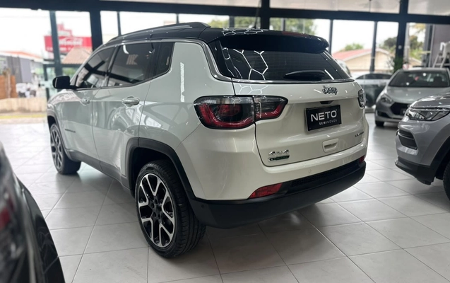 imagem-https://www.socarrao.com.br/sc-vehicle-images-prod/3873731/1789564235511-V2hhdHNBcHAgSW1hZ2UgMjAyNi0wOS0xNSBhdCAxMC4yMi4wNiAoNCkuanBlZw.jpeg