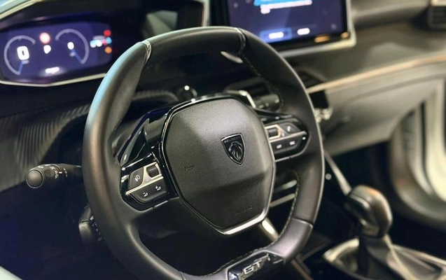 imagem-https://www.socarrao.com.br/sc-vehicle-images-prod/3873877/1789596048498-7923835_10_B_7f32914135.jpeg