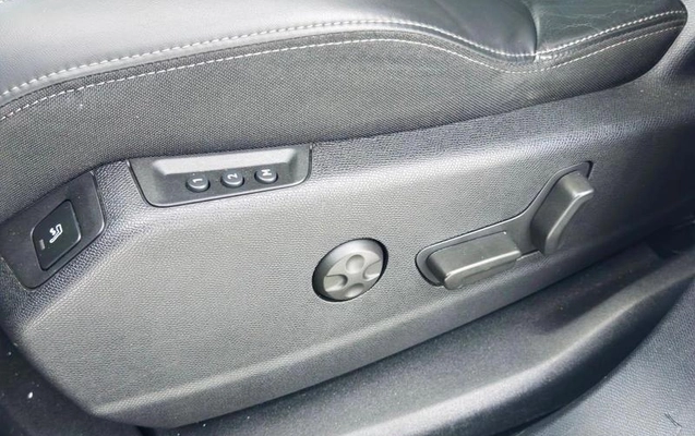 imagem-https://www.socarrao.com.br/sc-vehicle-images-prod/3873884/1789564644996-8376791_17_B_74908bded6.jpeg