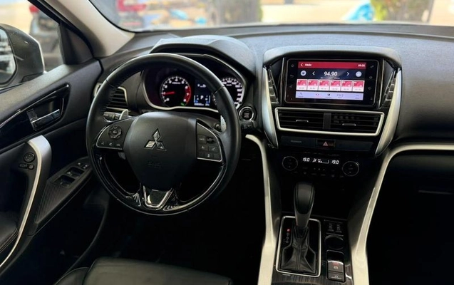 imagem-https://www.socarrao.com.br/sc-vehicle-images-prod/3873892/1789564666338-8433348_6_B_f8058c94a5.jpeg