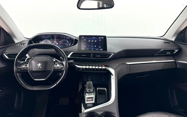 imagem-https://www.socarrao.com.br/sc-vehicle-images-prod/3873893/1789596054034-8380336_15_B_6191123c9d.jpeg