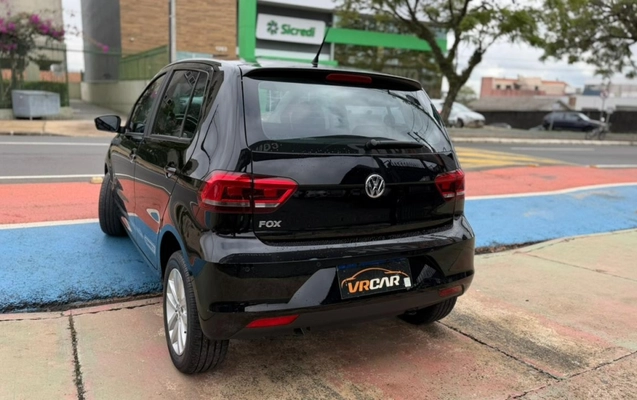 imagem-https://www.socarrao.com.br/sc-vehicle-images-prod/3873902/1789564703647-np4cEh7ZJ8Tsb2dV6TN2EFBnoypcBnlu.jpg
