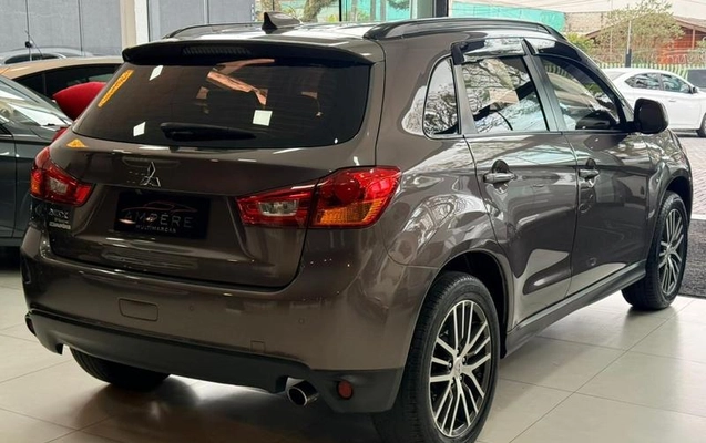 imagem-https://www.socarrao.com.br/sc-vehicle-images-prod/3873914/1789596059429-8167126_4_B_add5cf5c1b.jpeg