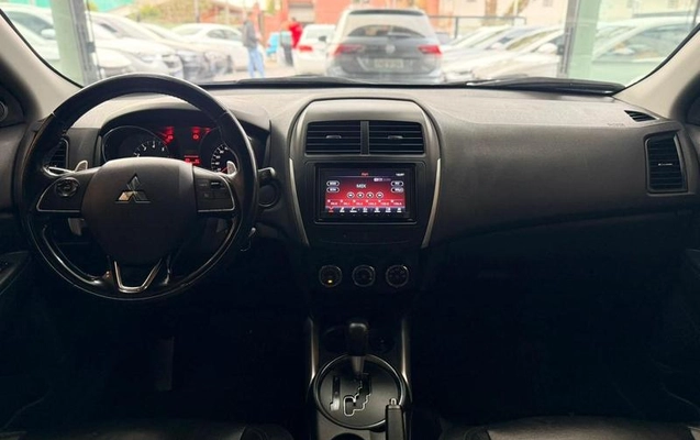 imagem-https://www.socarrao.com.br/sc-vehicle-images-prod/3873914/1789596059436-8167126_14_B_8af0d2f0ba.jpeg