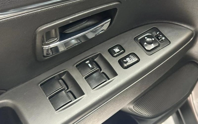 imagem-https://www.socarrao.com.br/sc-vehicle-images-prod/3873914/1789596059446-8167126_15_B_e4bd1c2293.jpeg