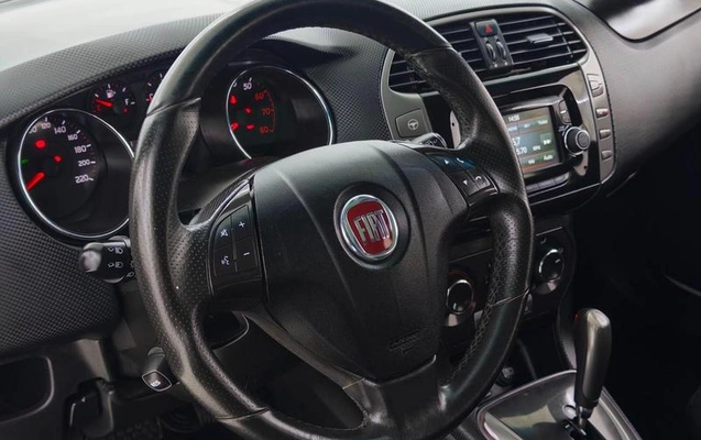 imagem-https://www.socarrao.com.br/sc-vehicle-images-prod/3873935/1789564752735-8368093_10_B_4599bd0110.jpeg