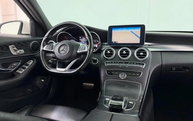 imagem-https://www.socarrao.com.br/sc-vehicle-images-prod/3873941/1789564773112-8341781_13_B_98bd8ae96f.jpeg