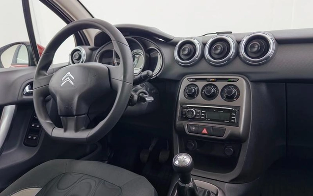 imagem-https://www.socarrao.com.br/sc-vehicle-images-prod/3873946/1789564782559-8387187_17_B_8e9ae81bcf.jpeg