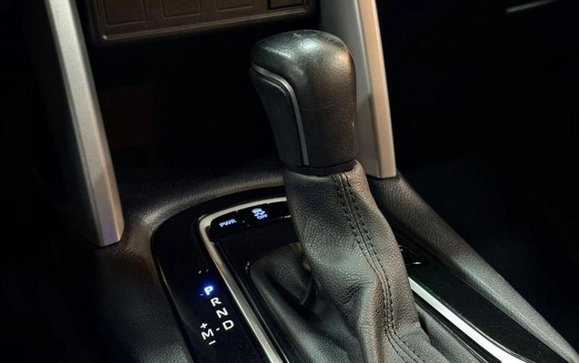 imagem-https://www.socarrao.com.br/sc-vehicle-images-prod/3873975/1789596076262-8119964_17_B_4f66e0edf9.jpeg