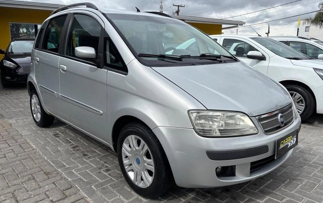 imagem-https://www.socarrao.com.br/sc-vehicle-images-prod/3873999/1789564936713-8004906_3_B_7e0e9595e2.jpeg