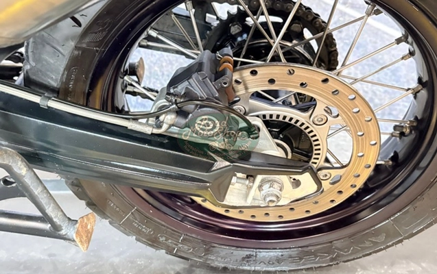 imagem-https://www.socarrao.com.br/sc-vehicle-images-prod/3874005/1789564945327-RjgwMCBBZHZlbnR1cmUgYnJhbmNhXzMgLSBDb3BpYS5qcGc.jpg