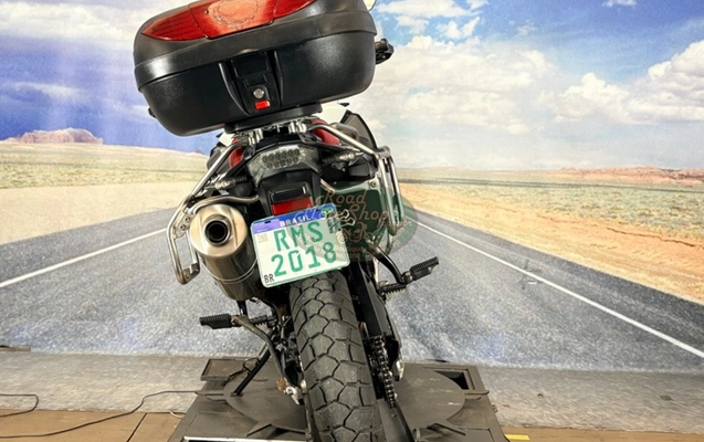 imagem-https://www.socarrao.com.br/sc-vehicle-images-prod/3874005/1789564945915-RjgwMCBBZHZlbnR1cmUgYnJhbmNhXzguanBn.jpg