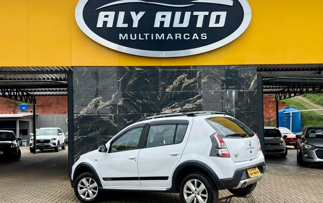 imagem-https://www.socarrao.com.br/sc-vehicle-images-prod/3874012/1789564958359-gb-3aa125d.jpg
