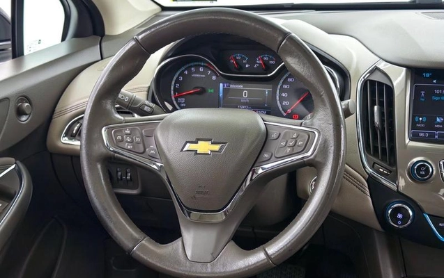 imagem-https://www.socarrao.com.br/sc-vehicle-images-prod/3874044/1789565028986-8050760_15_B_da2c5312bb.jpeg