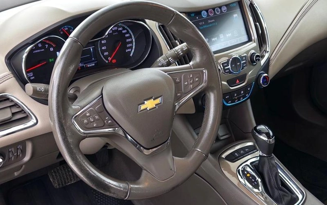 imagem-https://www.socarrao.com.br/sc-vehicle-images-prod/3874044/1789565028990-8050760_14_B_e6862b40c4.jpeg