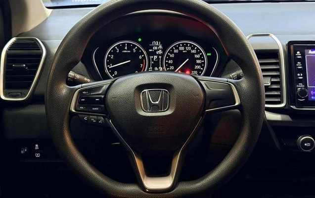 imagem-https://www.socarrao.com.br/sc-vehicle-images-prod/3874069/1789565095373-8160705_16_B_6717eeb9f7.jpeg