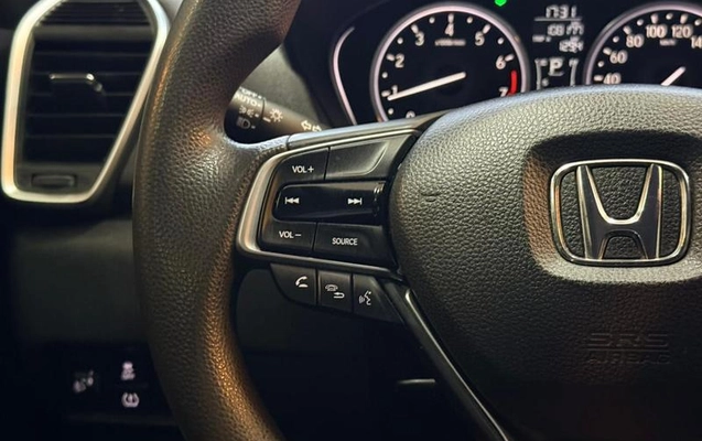 imagem-https://www.socarrao.com.br/sc-vehicle-images-prod/3874069/1789565095378-8160705_15_B_294cab1a12.jpeg