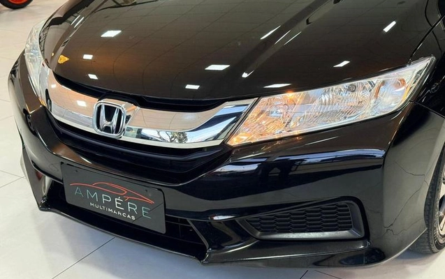 imagem-https://www.socarrao.com.br/sc-vehicle-images-prod/3874072/1789565105041-8151943_7_B_83d69e9f06.jpeg
