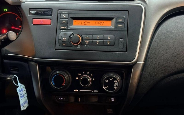 imagem-https://www.socarrao.com.br/sc-vehicle-images-prod/3874072/1789565105071-8151943_19_B_9bd953e7e5.jpeg