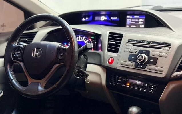 imagem-https://www.socarrao.com.br/sc-vehicle-images-prod/3874084/1789565124864-8013933_7_B_9fc8cc4032.jpeg