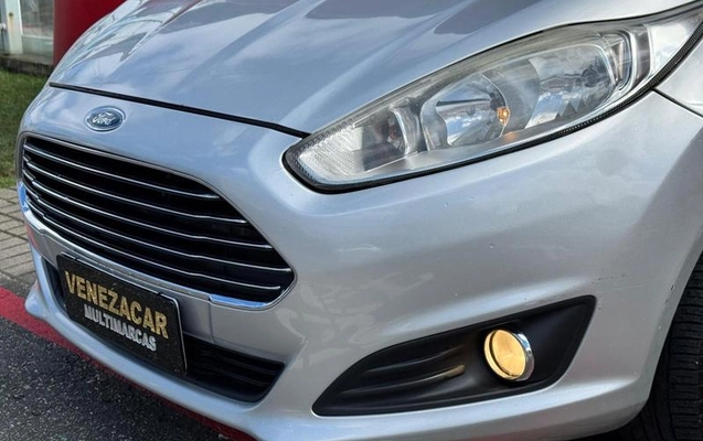 imagem-https://www.socarrao.com.br/sc-vehicle-images-prod/3874089/1789652103319-8478733_21_B_569f7c01f4.jpeg