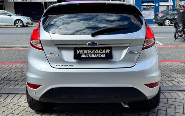 imagem-https://www.socarrao.com.br/sc-vehicle-images-prod/3874089/1789652103321-8478733_16_B_b5bbbe44b2.jpeg