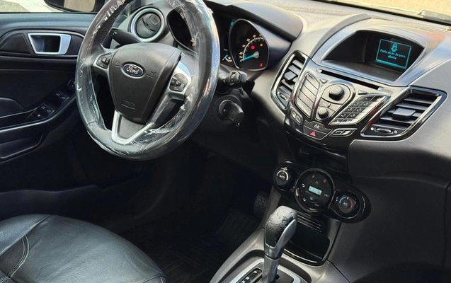 imagem-https://www.socarrao.com.br/sc-vehicle-images-prod/3874089/1789652103322-8478733_0_B_f8038687ec.jpeg