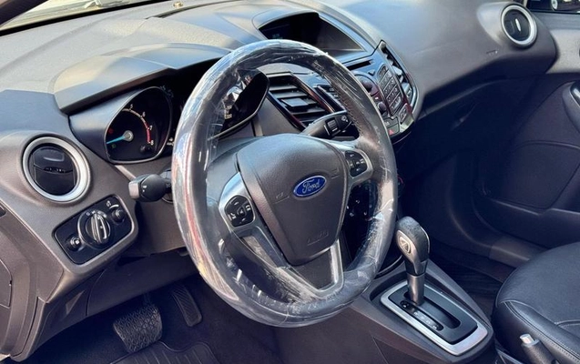 imagem-https://www.socarrao.com.br/sc-vehicle-images-prod/3874089/1789652103322-8478733_11_B_719dce09e9.jpeg