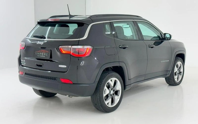 imagem-https://www.socarrao.com.br/sc-vehicle-images-prod/3874144/1789565255299-8409731_8_B_bcd6b46b28.jpeg