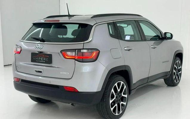 imagem-https://www.socarrao.com.br/sc-vehicle-images-prod/3874147/1789565268622-8341335_4_B_1858685d1f.jpeg
