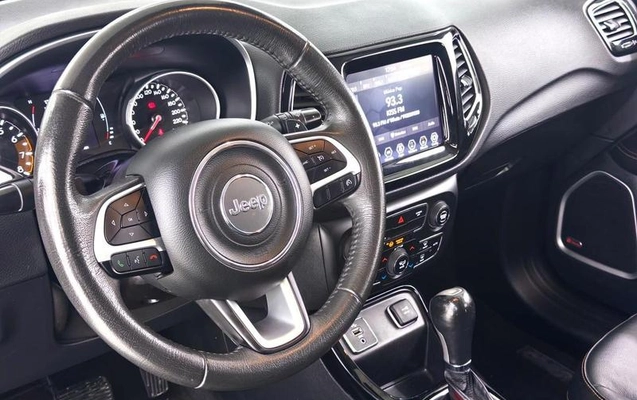 imagem-https://www.socarrao.com.br/sc-vehicle-images-prod/3874148/1789565277543-8317829_10_B_11a9c9da6b.jpeg