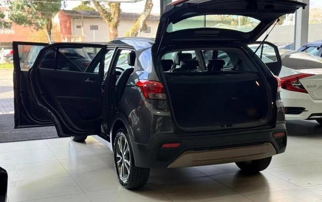 imagem-https://www.socarrao.com.br/sc-vehicle-images-prod/3874214/1789664450849-8120656_8_B_8db2b842f5.jpeg