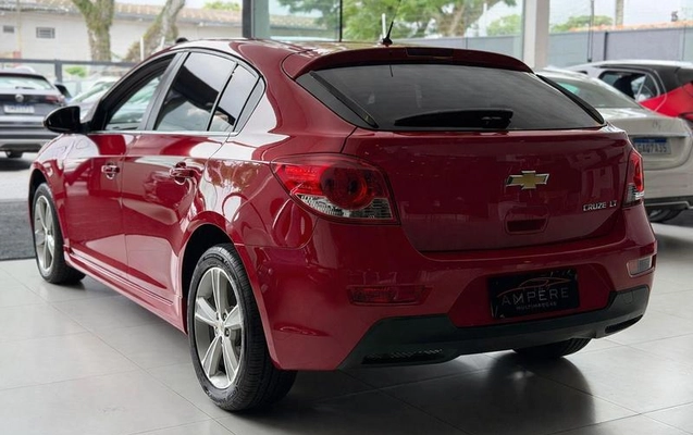 imagem-https://www.socarrao.com.br/sc-vehicle-images-prod/3874238/1789565399387-7813882_5_B_6cb2fce9b6.jpeg